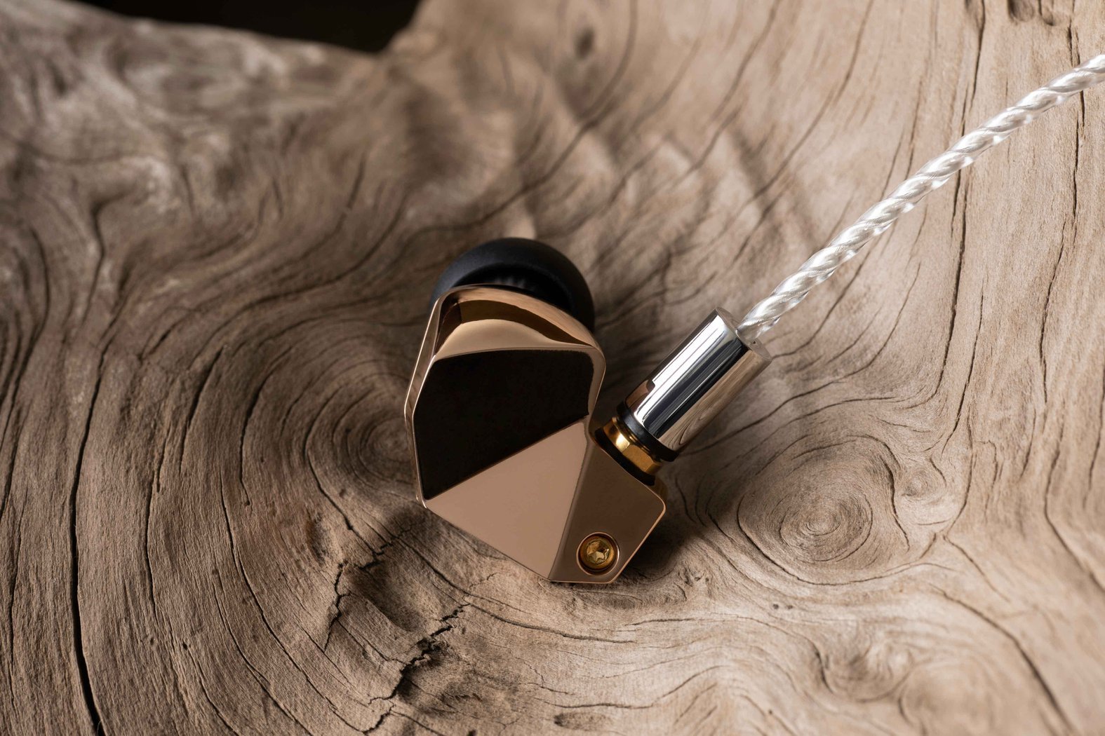 Final B1 In - Ear - kuulokkeet - Audiokauppa.fi