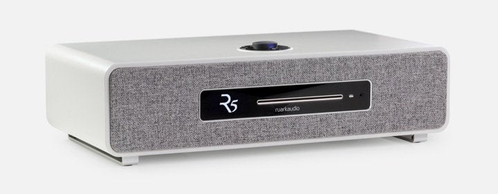 Ruark Audio R5 table radio