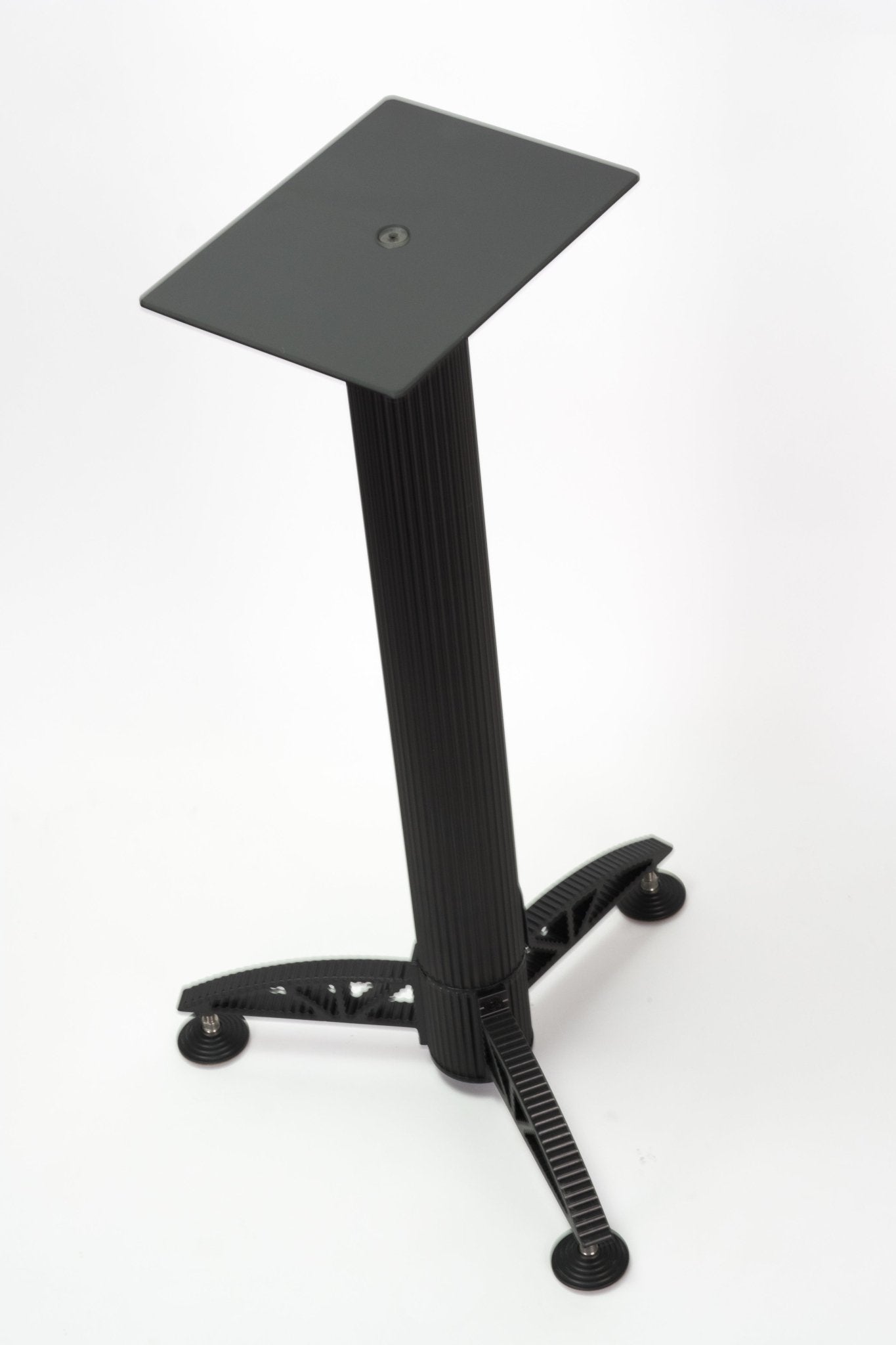 Solid Tech Model 5 kaiutinjalustat - Audiokauppa.fi