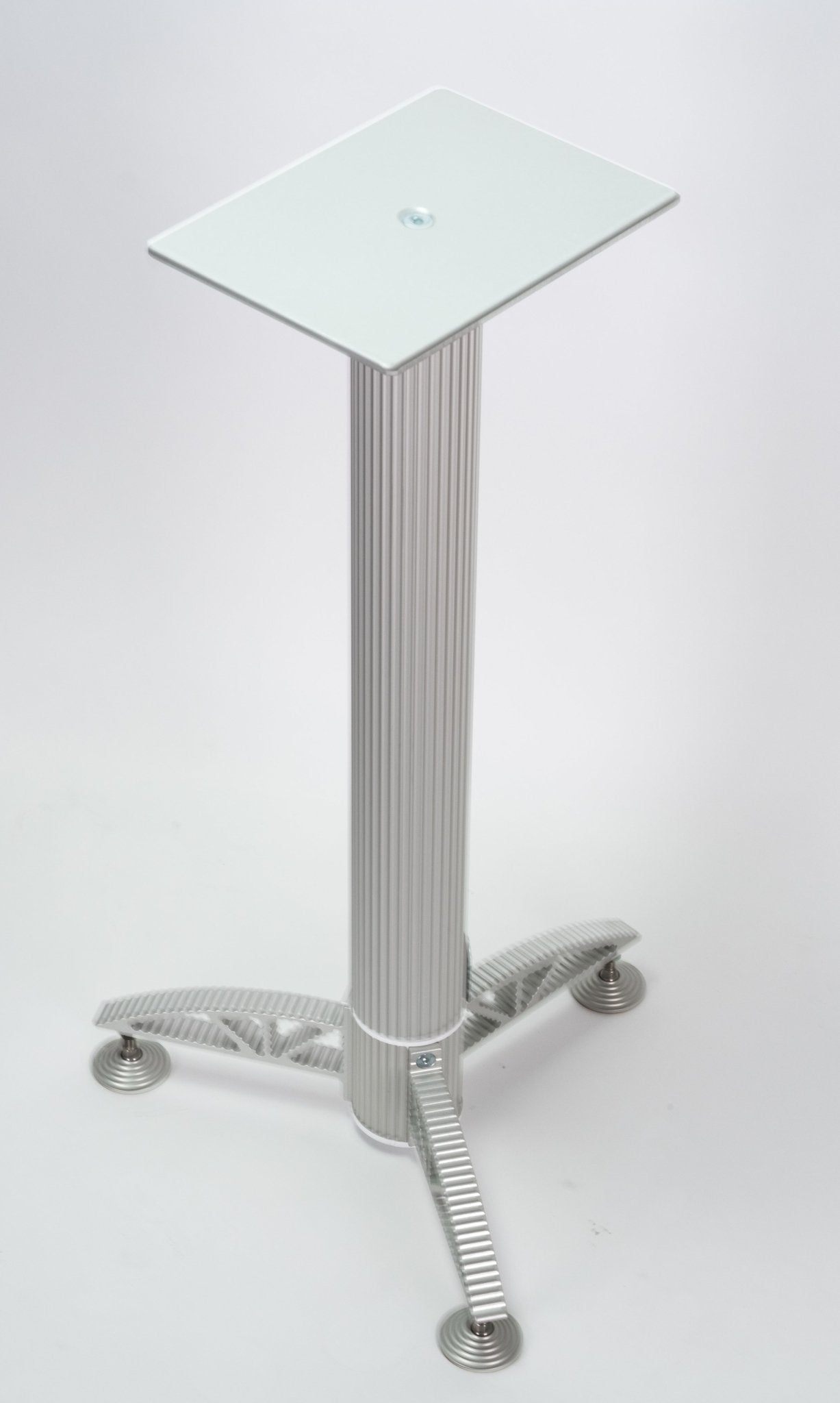 Solid Tech Model 5 kaiutinjalustat - Audiokauppa.fi