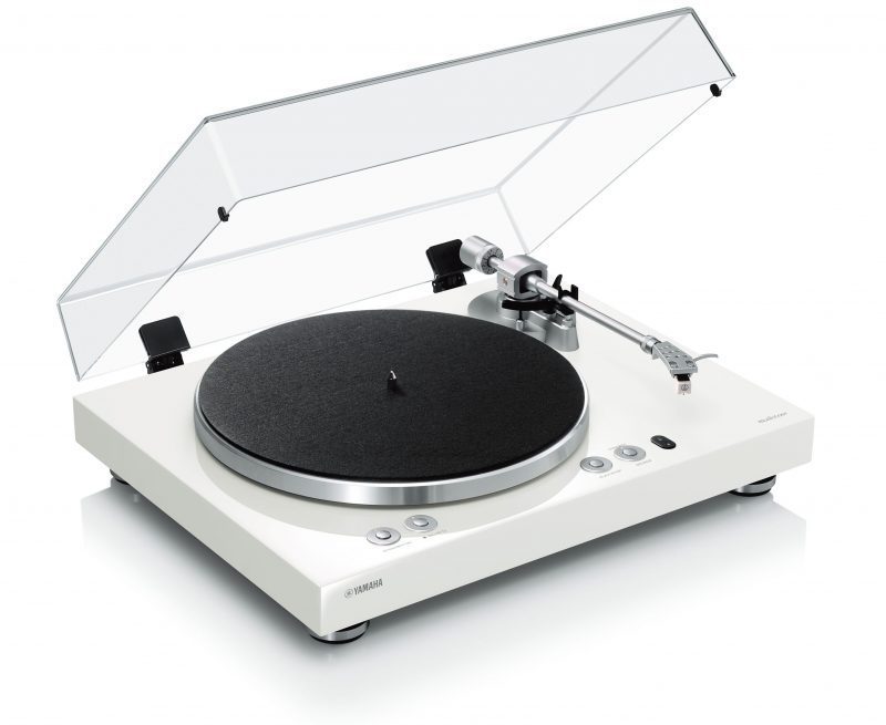 Yamaha Vinyl 500 MusicCast levysoitin, musta messudemo - Audiokauppa.fi